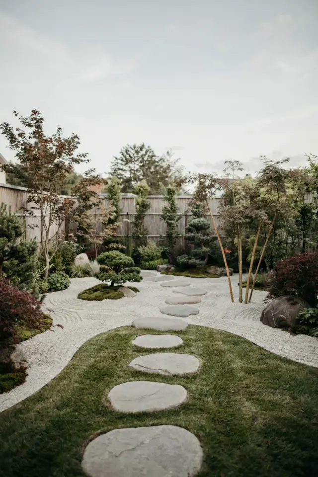 Garden Paths and Walkways | 21 Creative Designs for Your Backyard | Outdoor Living Inspo